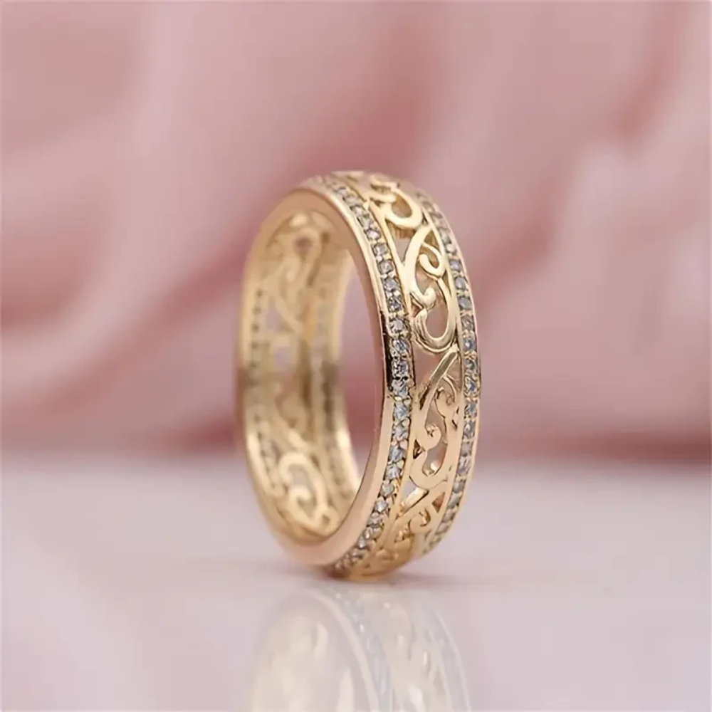 Anel Dourado Brilhante Hollow