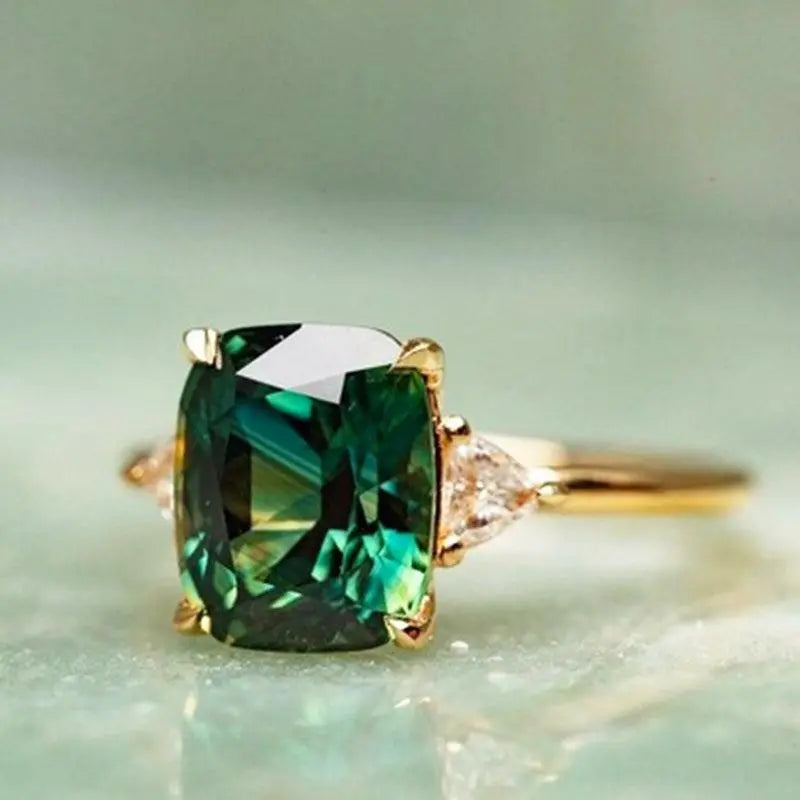 Anel Elegante de Esmeralda Quadrado
