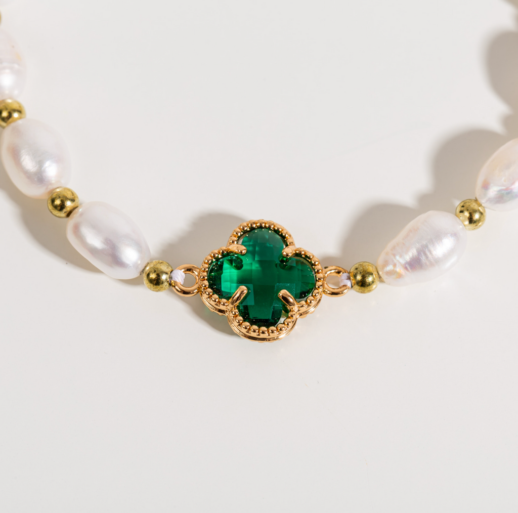 Pulseira de Trevo de Esmeralda com Esmeraldas e Pérolas em Ouro