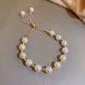 Pulseira de Pérolas Talismã