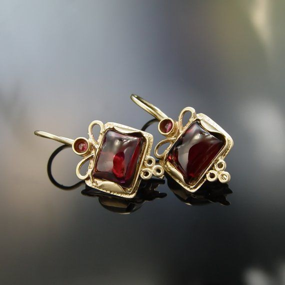 Brincos de Cristal Vermelho Vintage