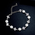 Pulseira de Cristal Prateado com Folha e Pérola