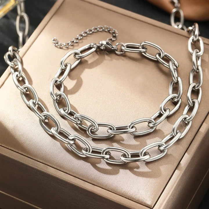 Conjunto Colar e Pulseira de Clip Simples